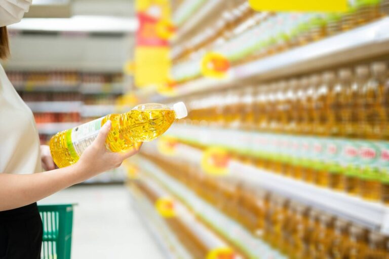 【老化が進む？】サラダ油が体に悪い科学的な理由！サラダ油に代わるおすすめの油を紹介！